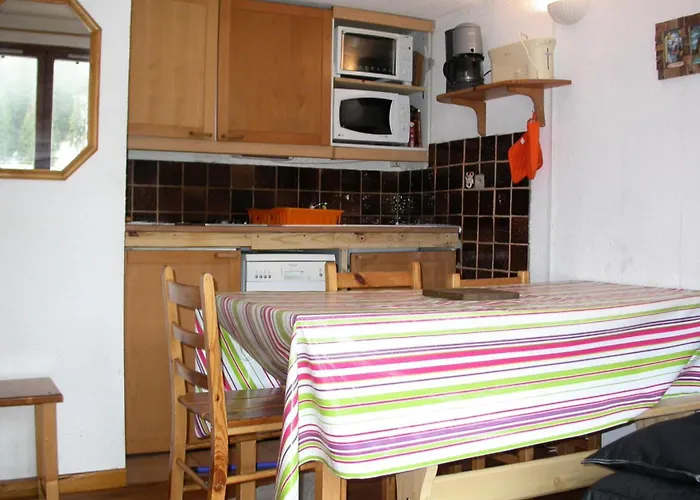 A 1800 A 150m Des Pistes - 3 Pieces 7 Personnes Mae-0785 Ла-Плань