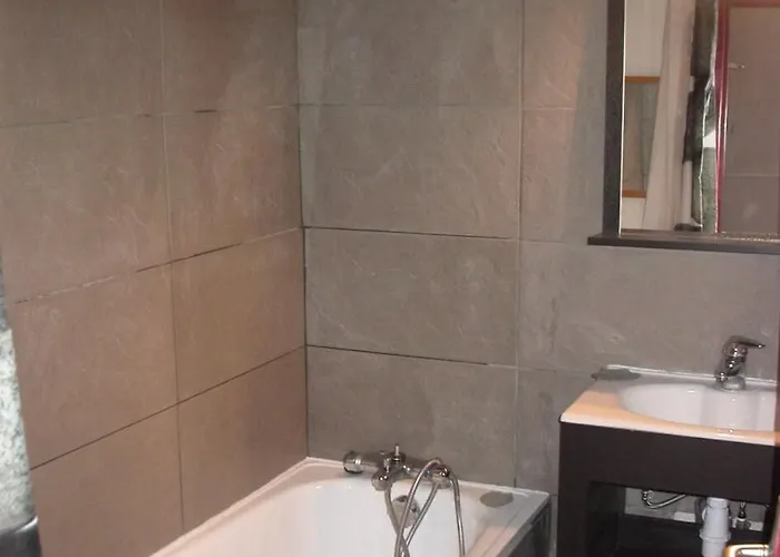 Appartement à 1800 à 150m Des Pistes - 3 Pièces 7 Personnes Mae-0785